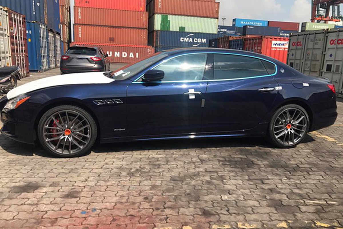 &quot;Dap thung&quot; xe sang Maserati Quattroporte gia 12 ty tai VN-Hinh-2