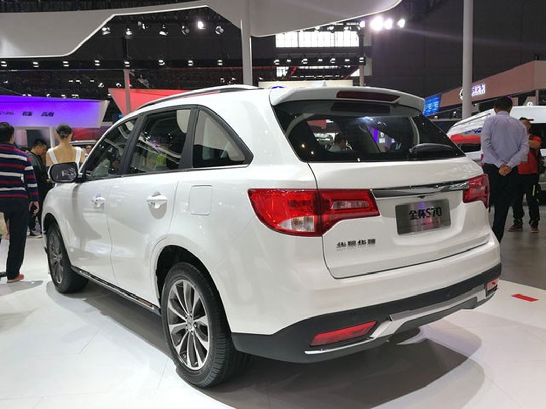 Acura MDX &quot;nhai&quot; tai Trung Quoc gia gia chi 261 trieu-Hinh-4