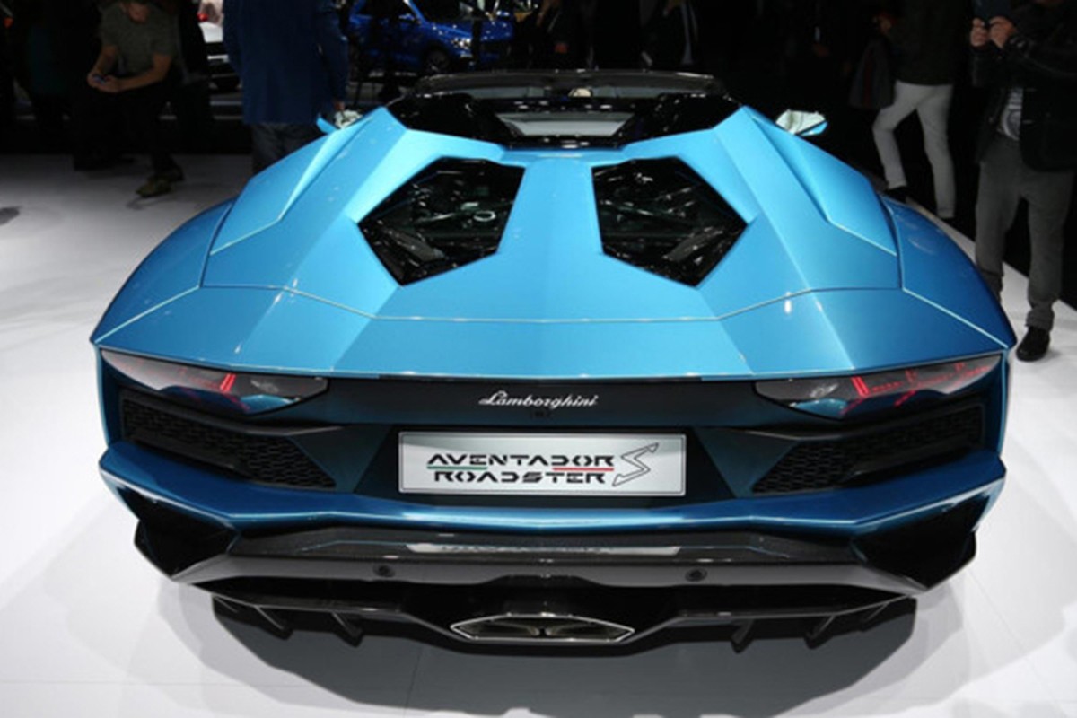 Sieu xe Lamborghini Aventador S Roadster &quot;chot gia&quot;-Hinh-4