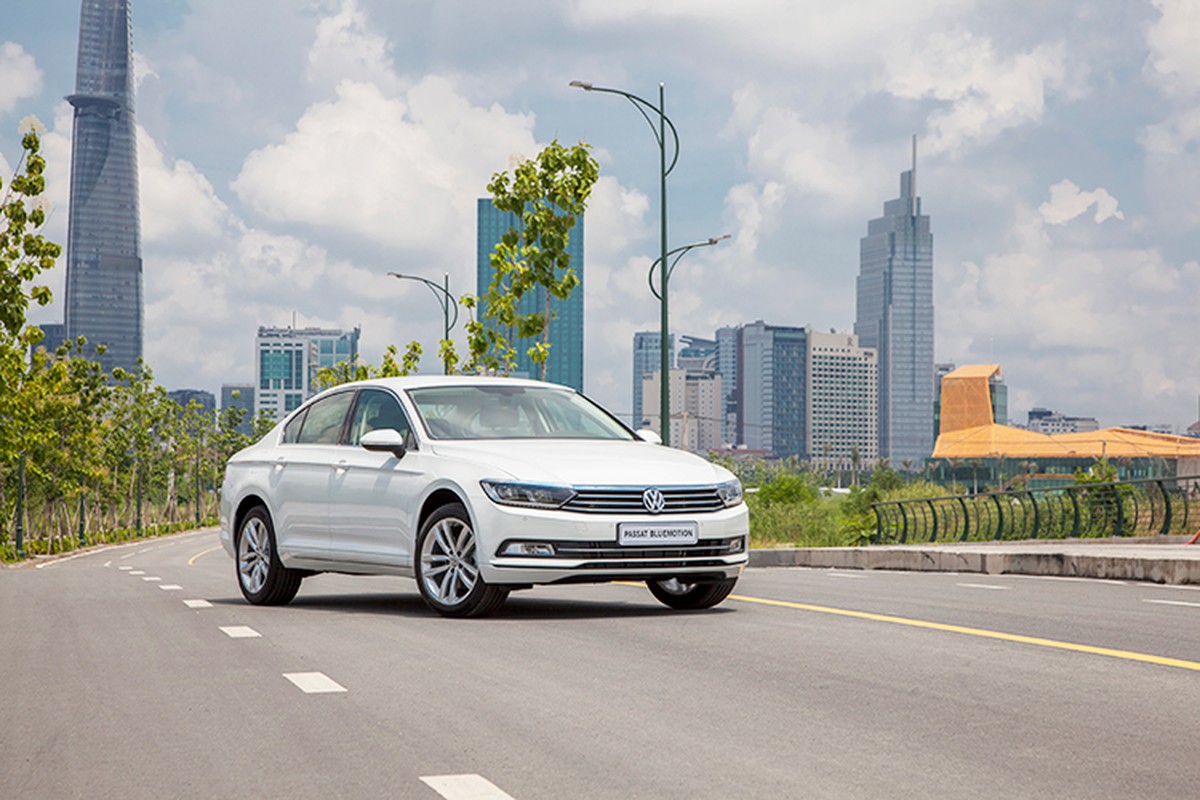 Volkswagen Passat BlueMotion &quot;chot gia&quot; 1,45 ty dong tai VN-Hinh-14