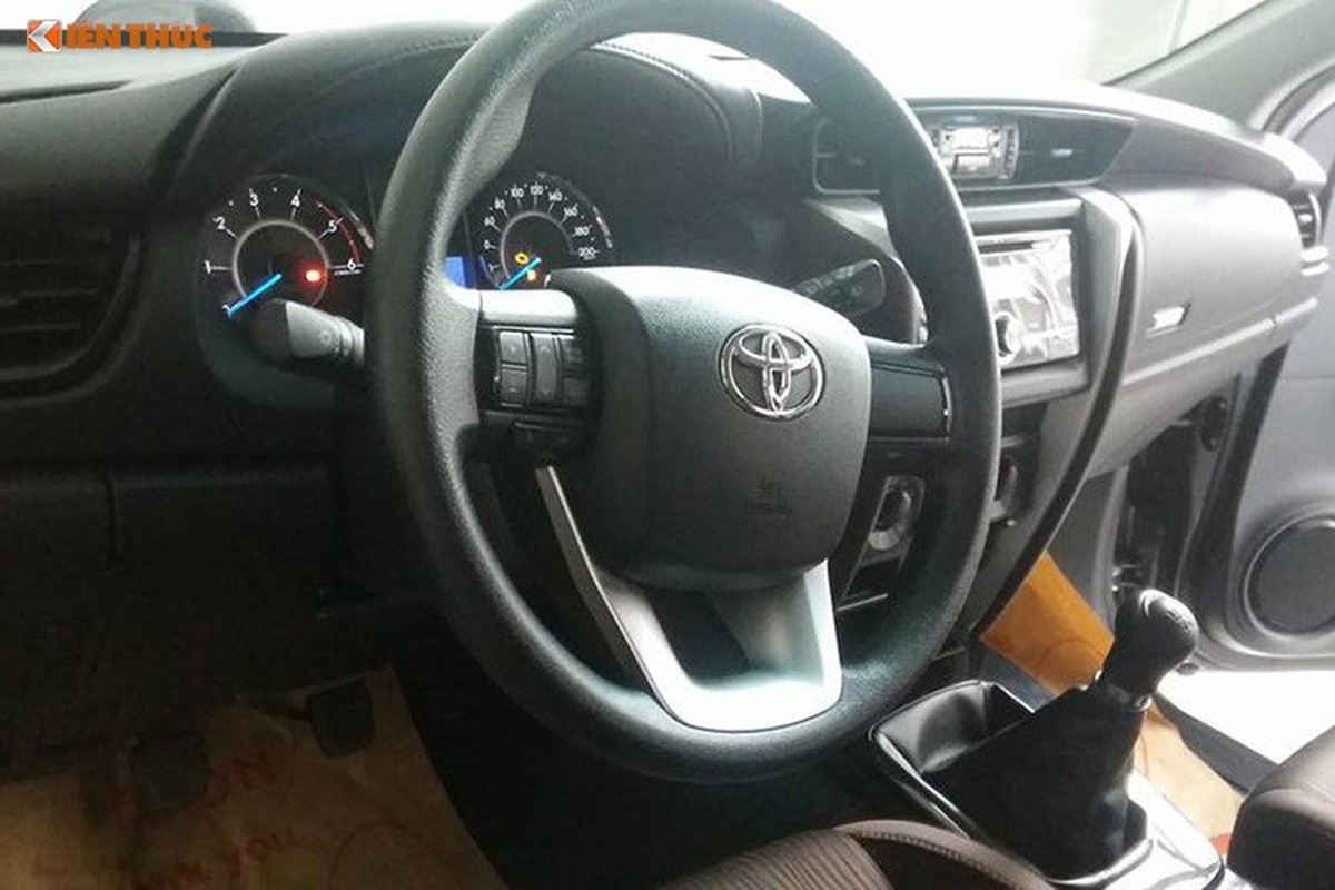 Toyota Fortuner may dau gia hon 1 ty sap ra mat tai VN-Hinh-7