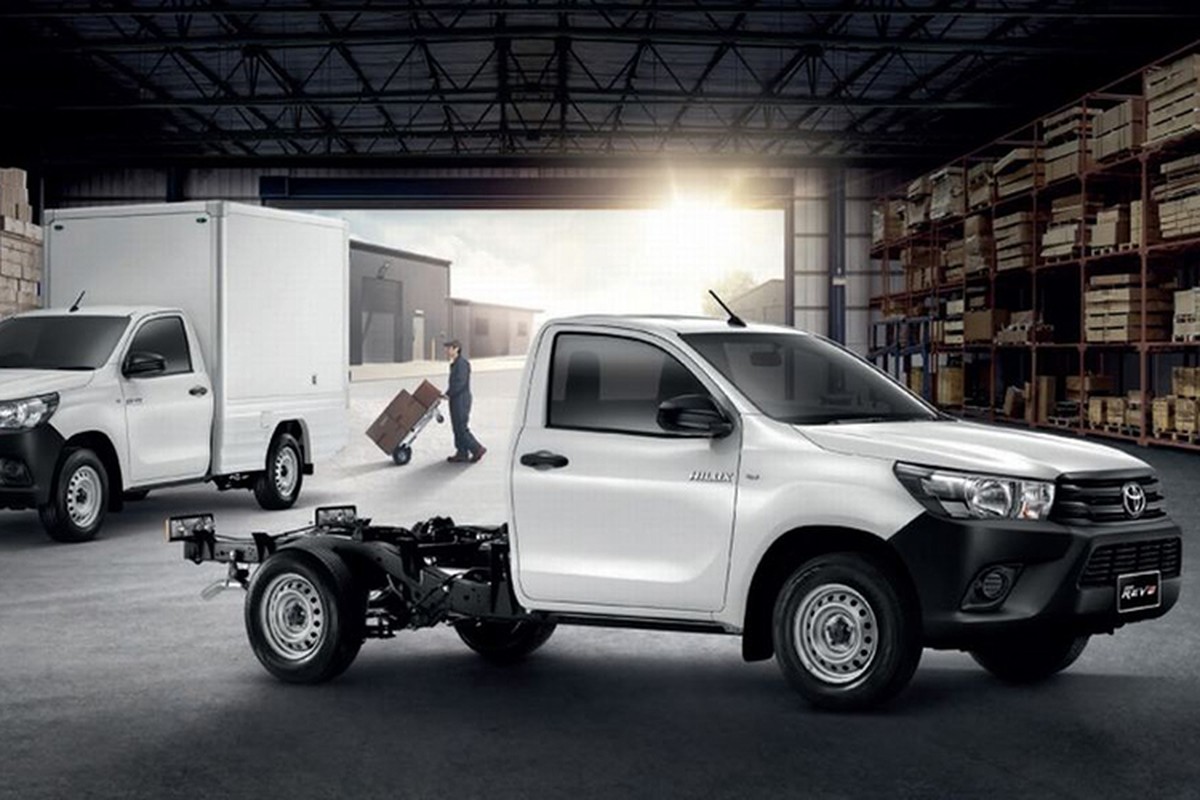 Ban tai Toyota Hilux 2018 &quot;chot gia&quot; tu 456 trieu dong-Hinh-5