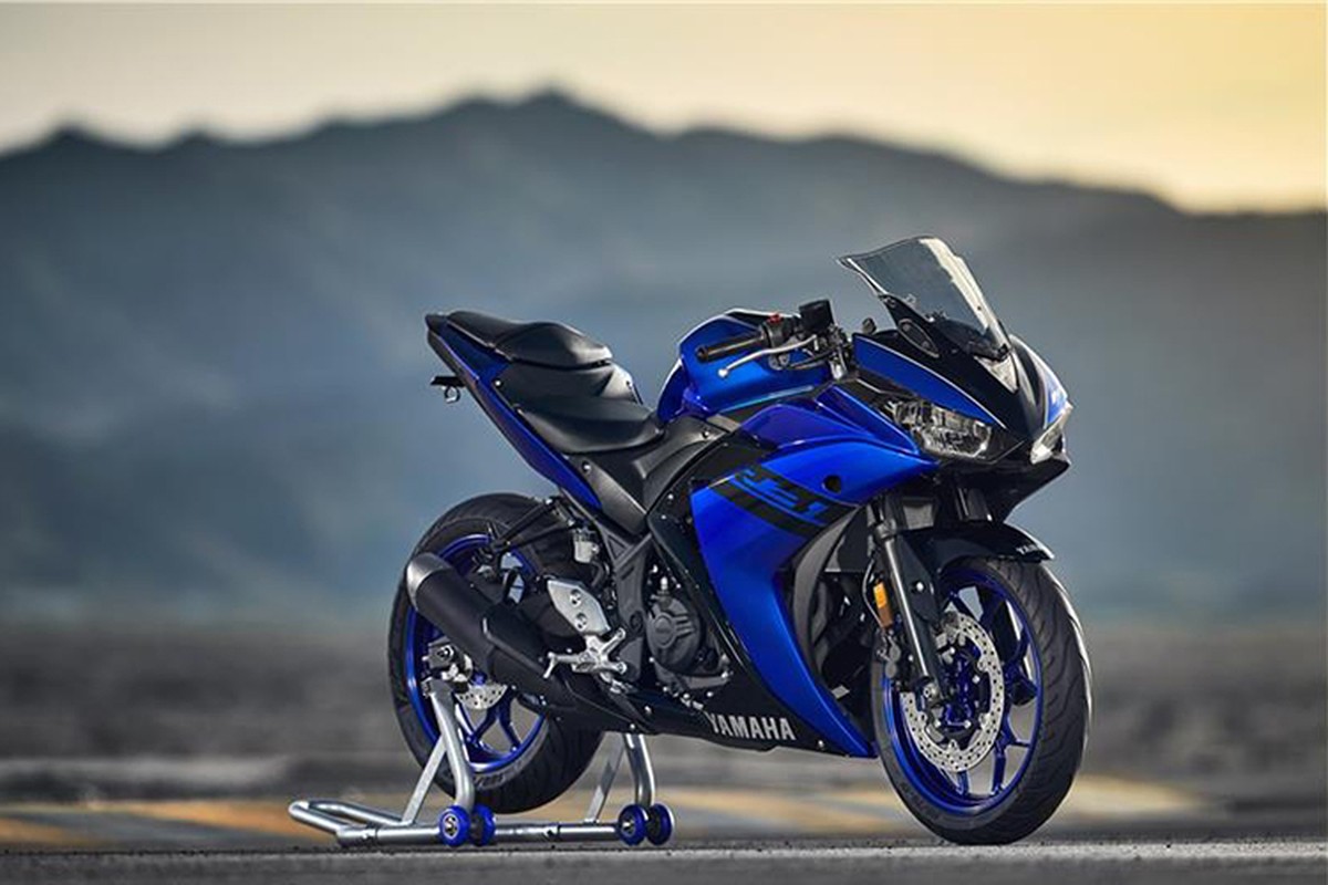 Moto Yamaha YZF-R3 2018 trinh lang, &quot;chot gia&quot; 113 trieu