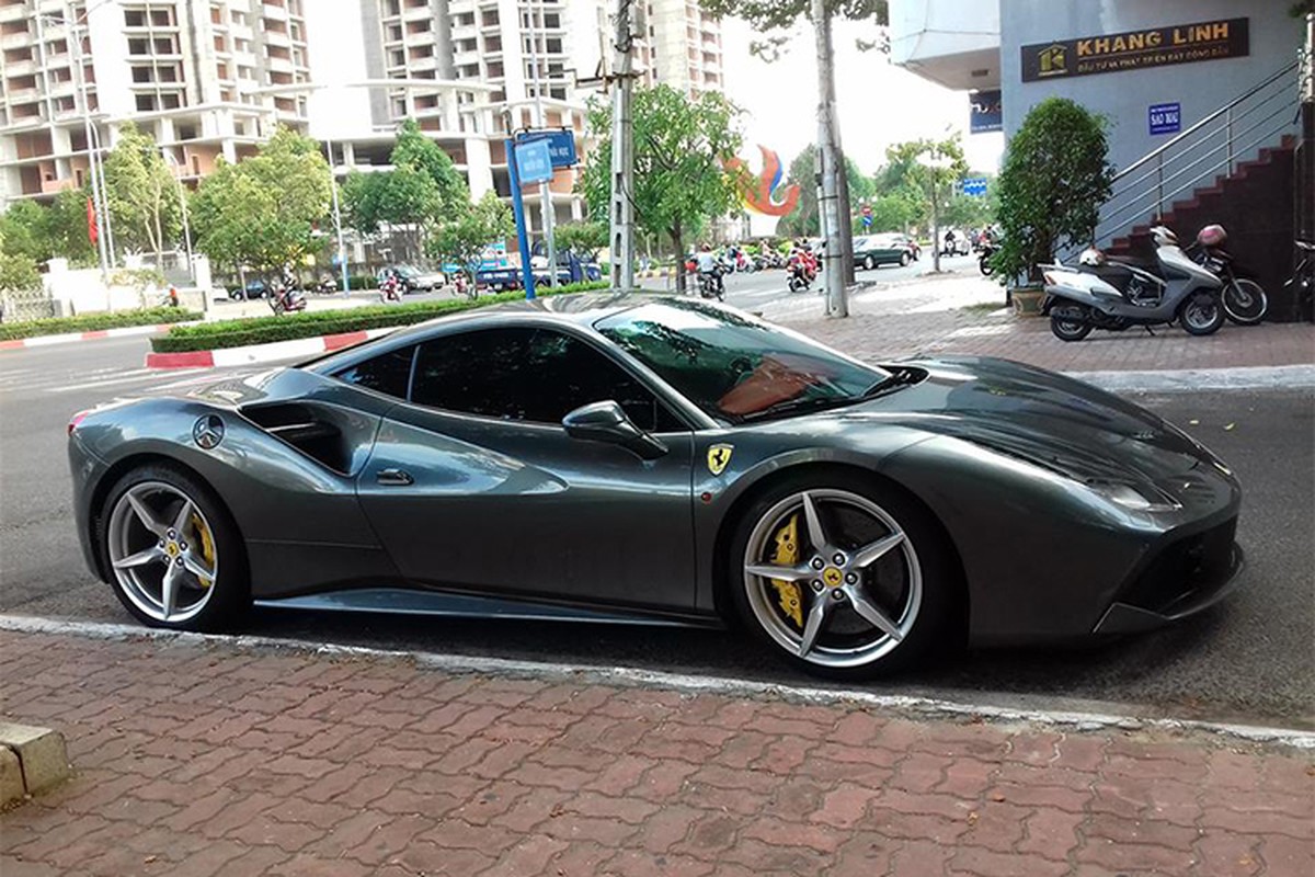 Cuong Do la lai Ferrari 488 GTB gia 15 ty tai Vung Tau-Hinh-2