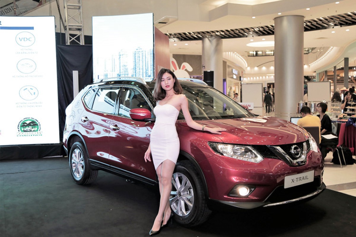 Xe Nissan X-Trail tang gia vuot muc 1 ty dong tai Viet Nam