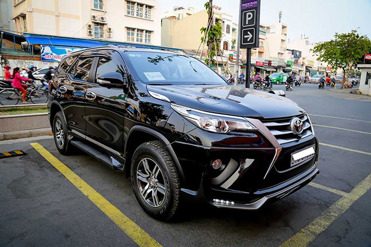 Toyota Fortuner so san cu, dung chan ban 1,2 ty tai Viet Nam-Hinh-11