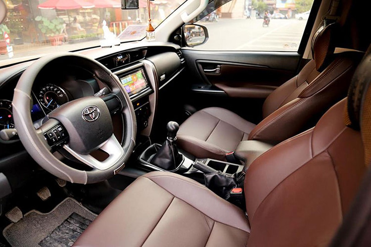 Toyota Fortuner so san cu, dung chan ban 1,2 ty tai Viet Nam-Hinh-6