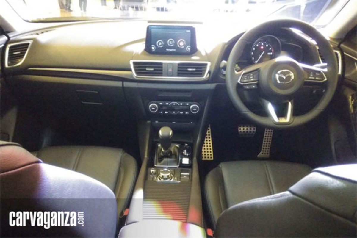 Mazda3 Speed moi phien ban the thao gia 726 trieu-Hinh-5