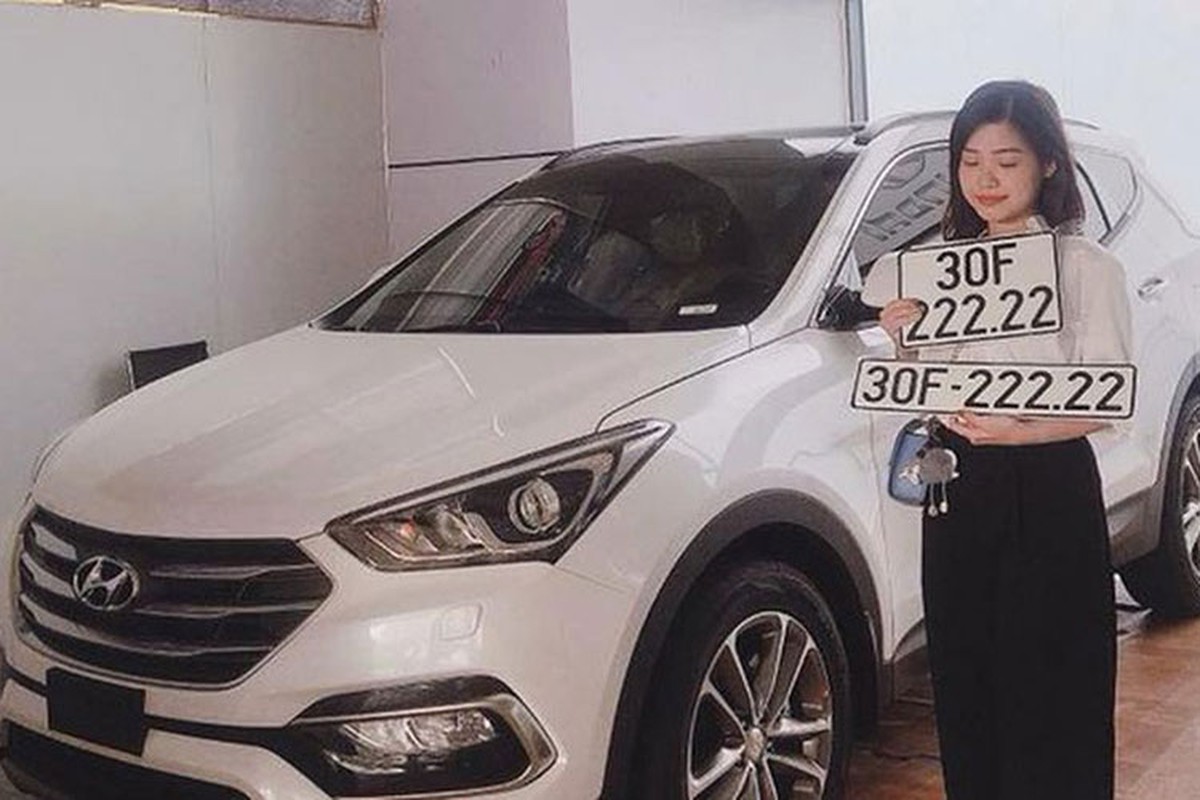 Hyundai Santa Fe hon 2 ty dong bien “ngu quy 2” o HN