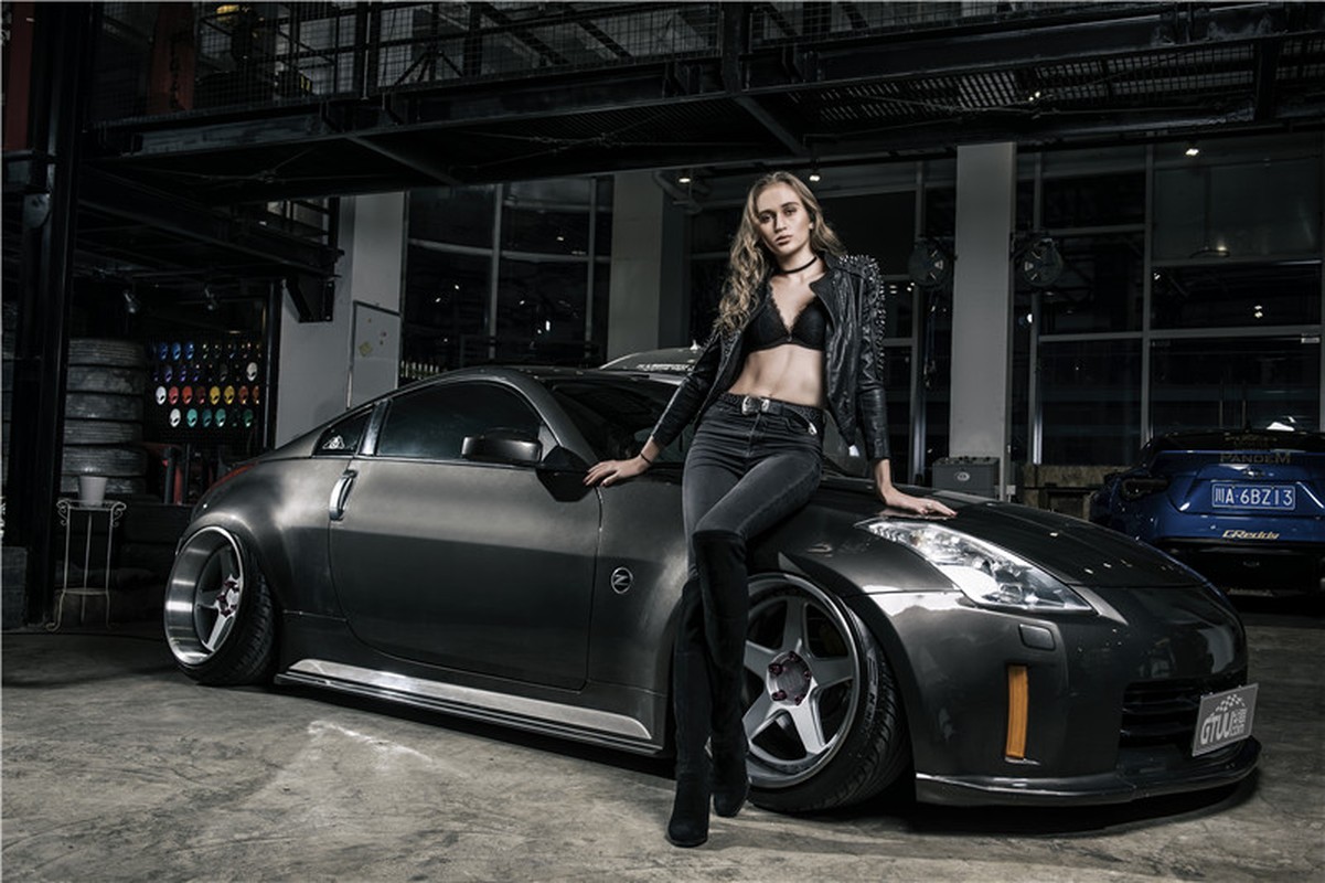 “Dot mat” ngam chan dai ben sieu xe do Nissan 350Z-Hinh-9