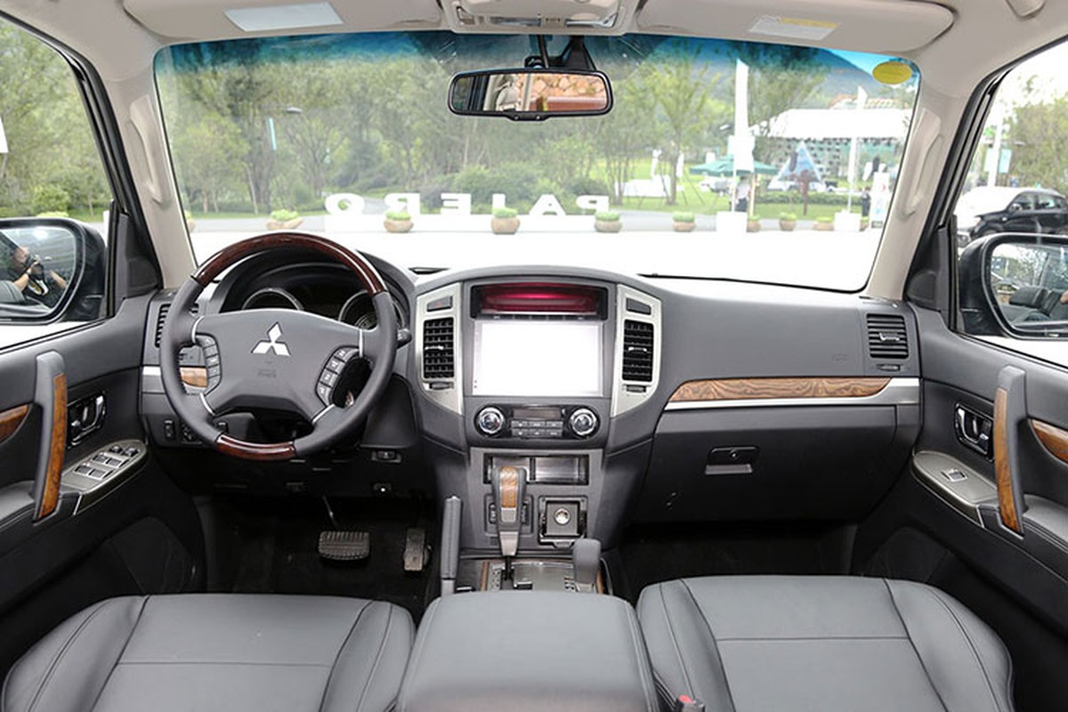 “Vua e” Mitsubishi Pajero tai VN gia 1,2 ty tai Trung Quoc-Hinh-5