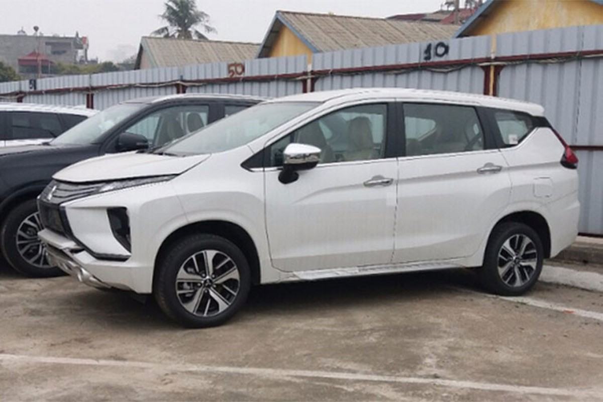 Xe 7 cho Mitsubishi Xpander gia chi 600 trieu tai VN?-Hinh-2