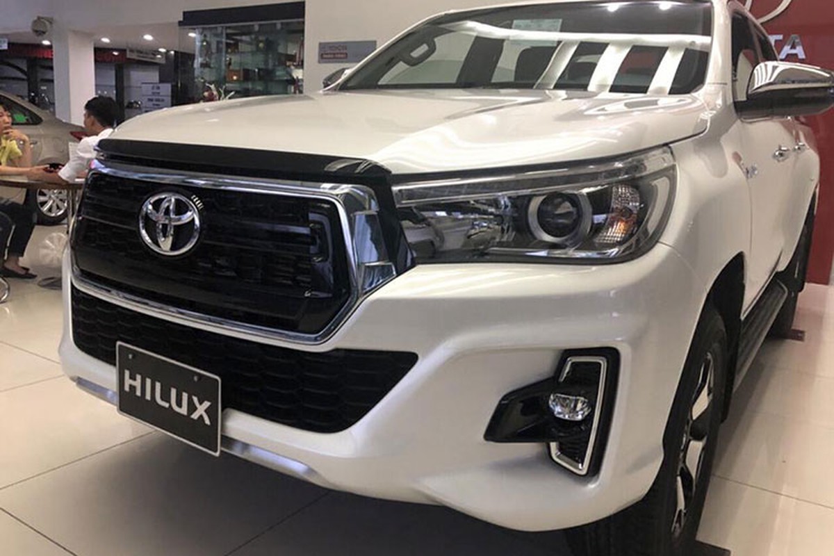 Toyota Hilux 2018 ban cao cap gia 878 trieu ve VN-Hinh-3