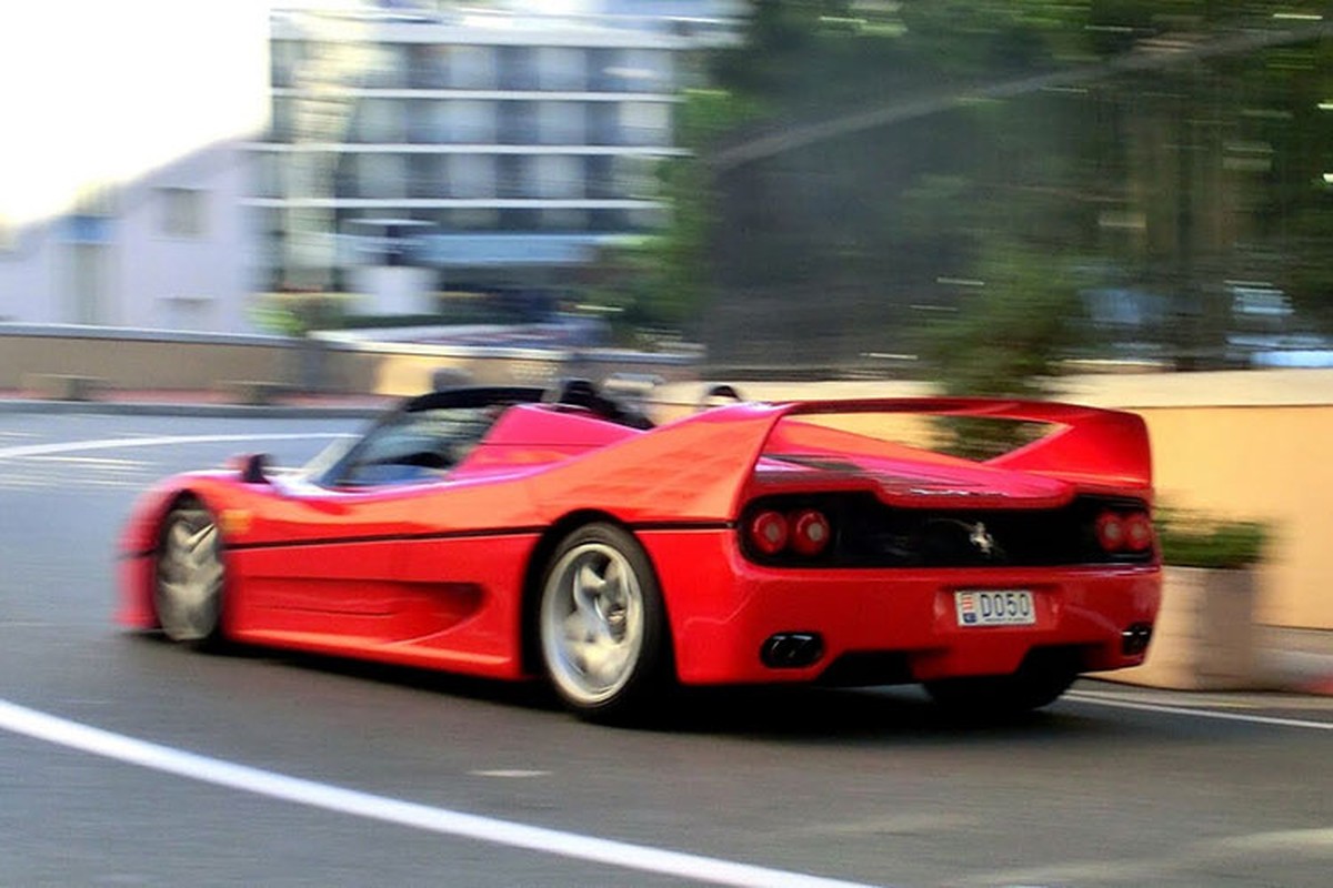 Rao ban sieu xe Ferrari F50 dau tien tren the gioi-Hinh-9