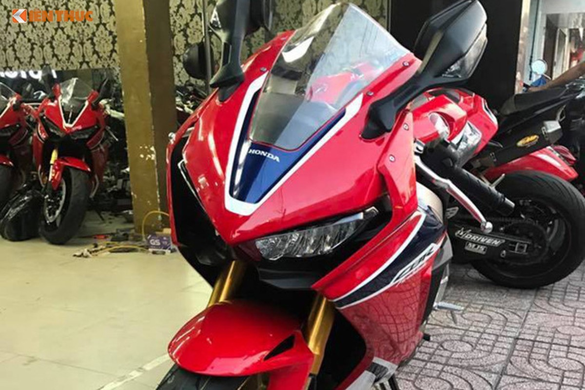 Chong quy goi cam on vo tang xe Honda CBR1000RR SP1-Hinh-6