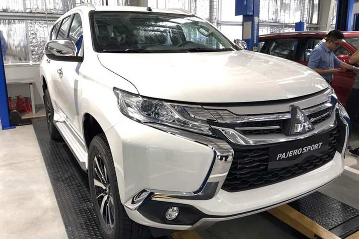 Can canh Mitsubishi Pajero Sport may dau gia re tai VN-Hinh-4