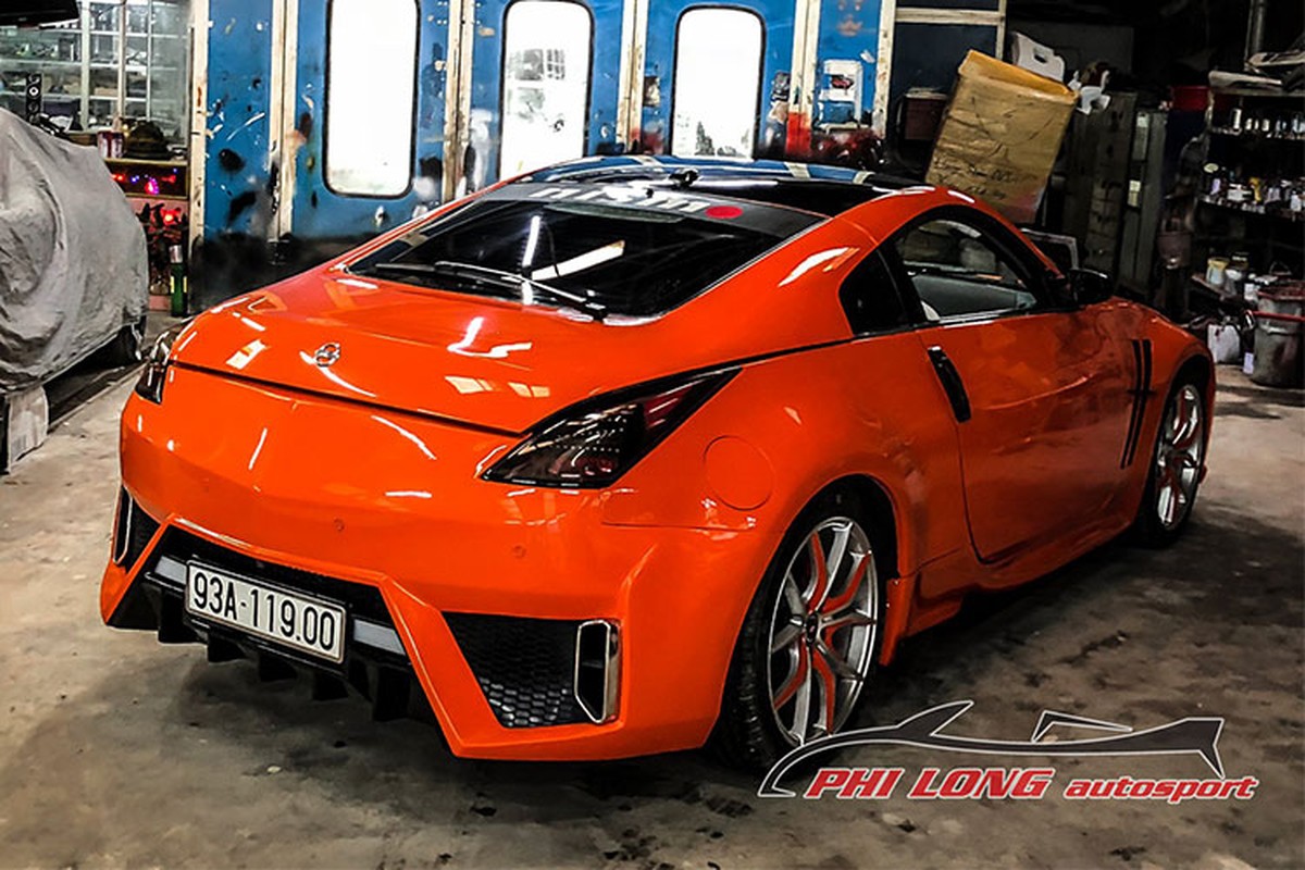 Dan choi Binh Phuoc do Nissan 350Z phong cach xe sang Lexus-Hinh-3