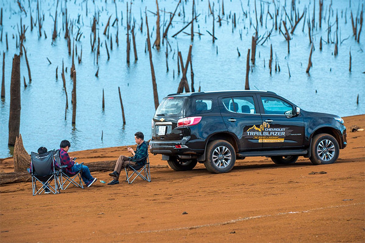 Trai nghiem Chevrolet Trailblazer gia tu 859 trieu tai Viet Nam-Hinh-18