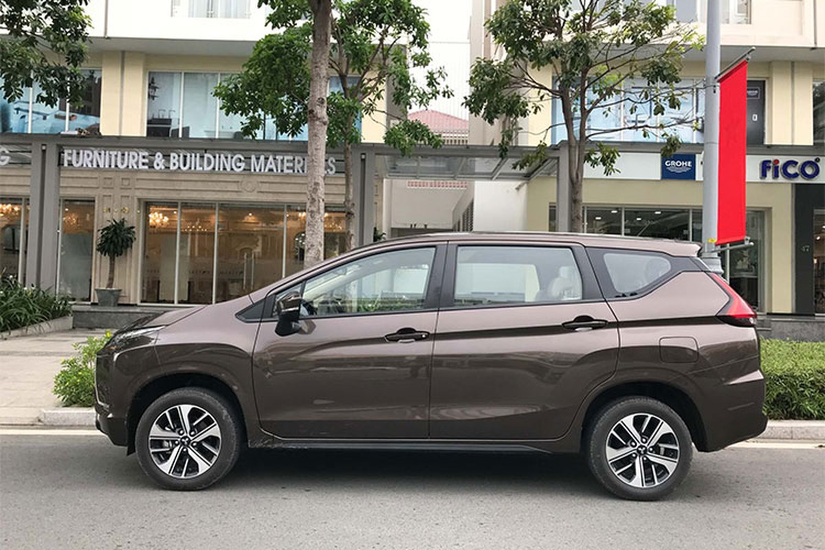 Xe gia re Mitsubishi Xpander AT giam 30 trieu tai Viet Nam-Hinh-2