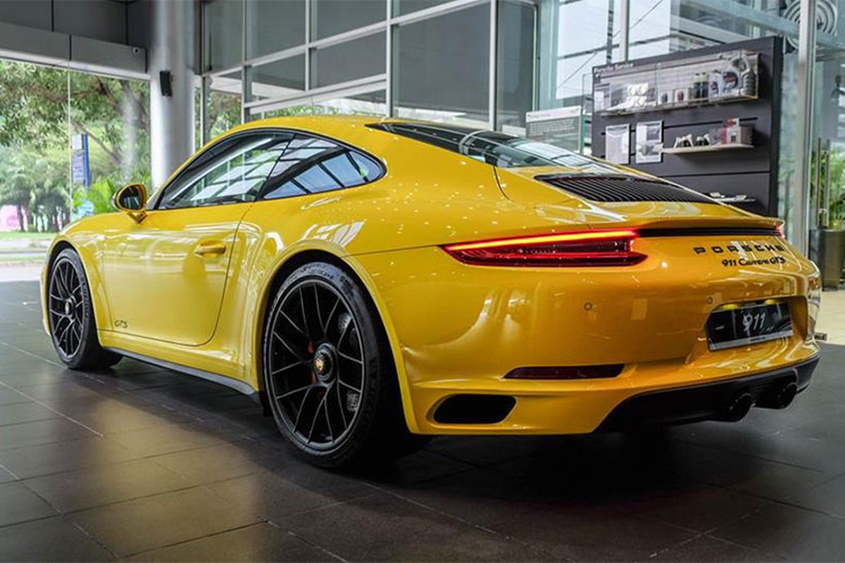 Can canh Porsche 911 Carrera GTS hon 8 ty tai VN-Hinh-8