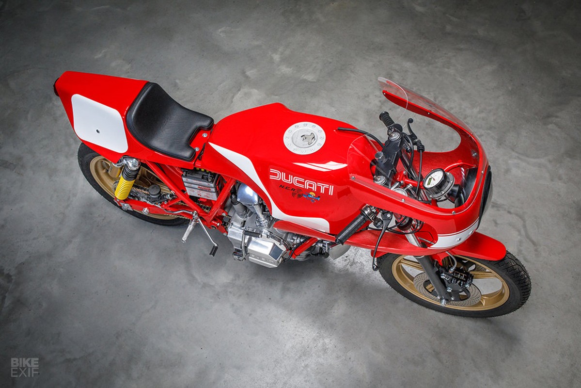 Ducati 900 SS danh rieng cho giai dua Isle of Man-Hinh-2
