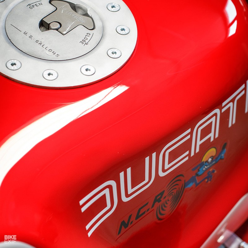 Ducati 900 SS danh rieng cho giai dua Isle of Man-Hinh-4
