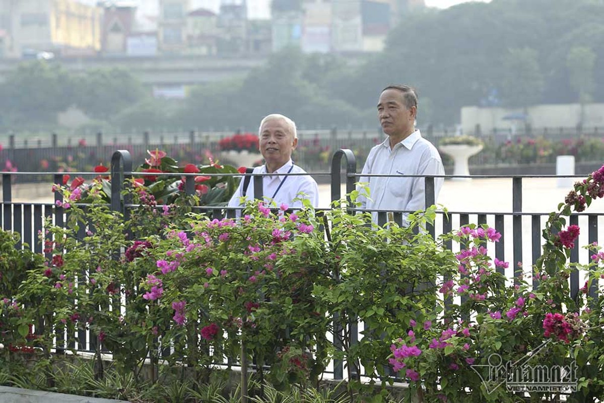 Dieu khong ngo trong cong vien tram ty sau 2 nam 'dap chieu'-Hinh-7