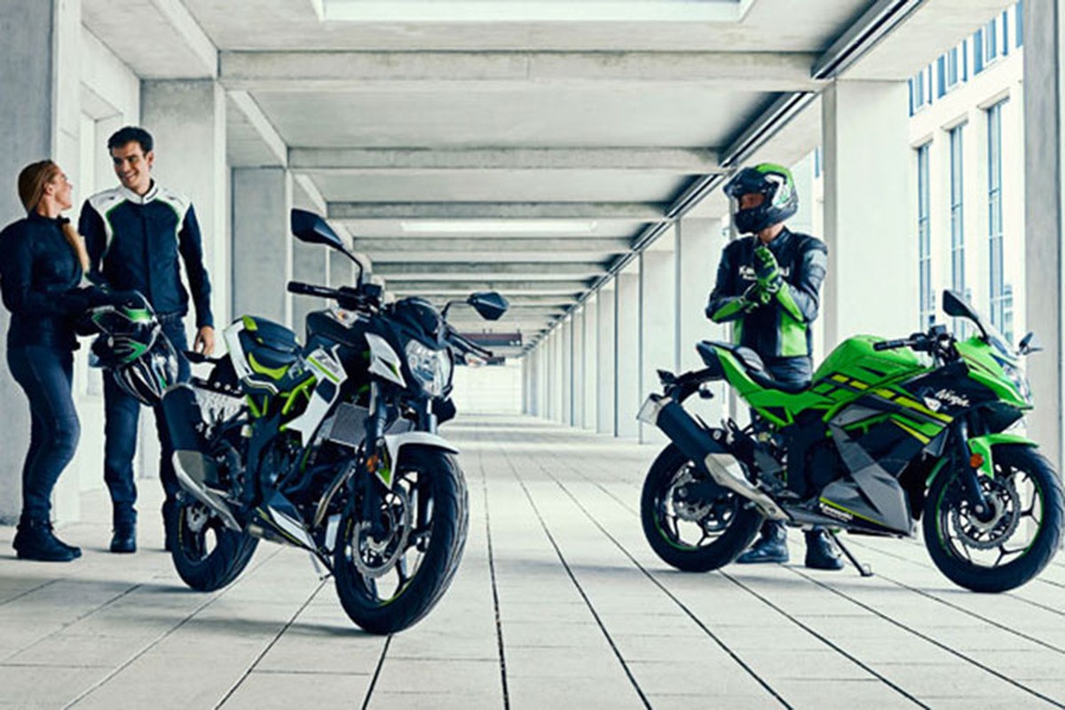 Bo doi xe moto gia re Kawasaki Ninja 125 va Z125 trinh lang