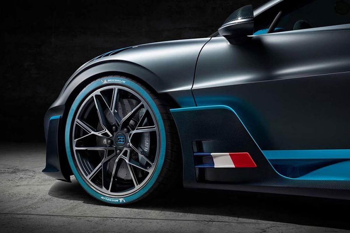 Bugatti Divo gia 135 ty dong tai trien lam oto Paris 2018-Hinh-5