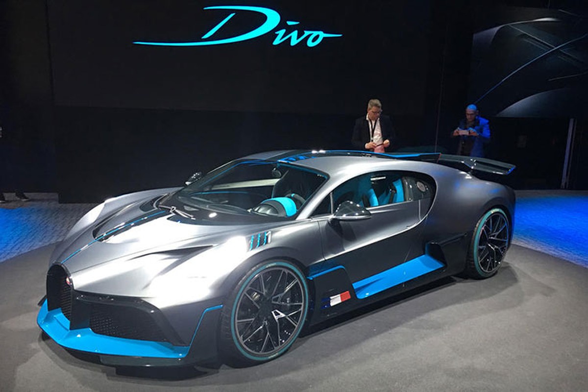 Bugatti Divo gia 135 ty dong tai trien lam oto Paris 2018