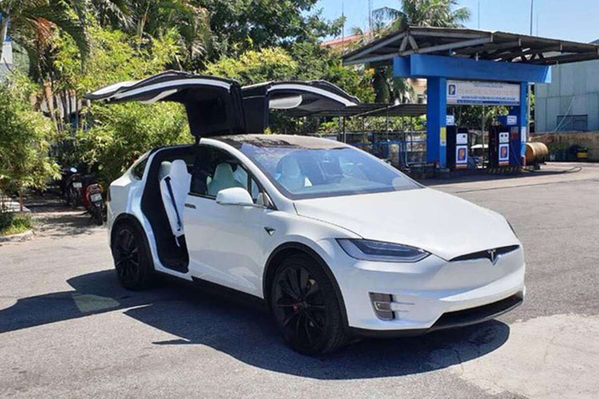 Soai ca Ha Noi mua Tesla Model X P100D 9 ty tang vo-Hinh-3