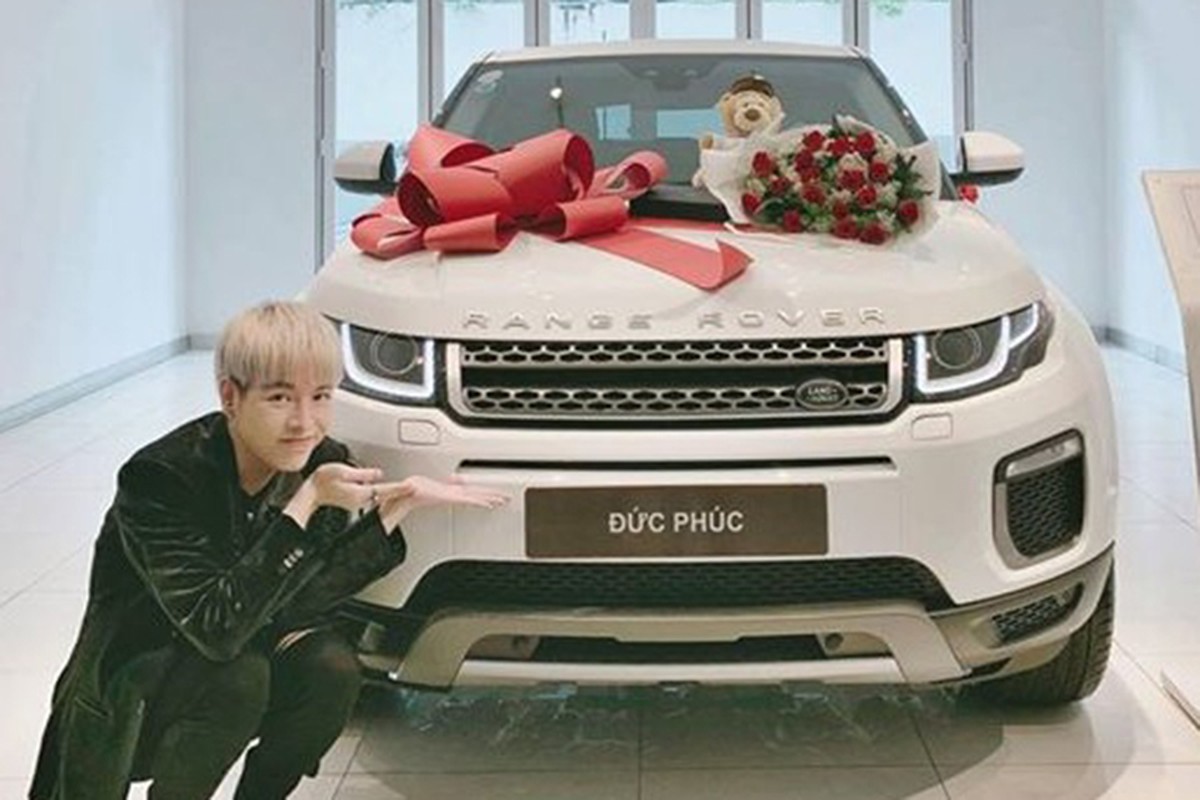 Duc Phuc tau xe SUV Range Rover Evoque gia hon 3 ty dong-Hinh-2