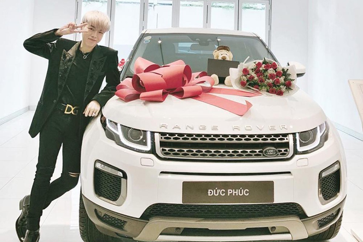 Duc Phuc tau xe SUV Range Rover Evoque gia hon 3 ty dong