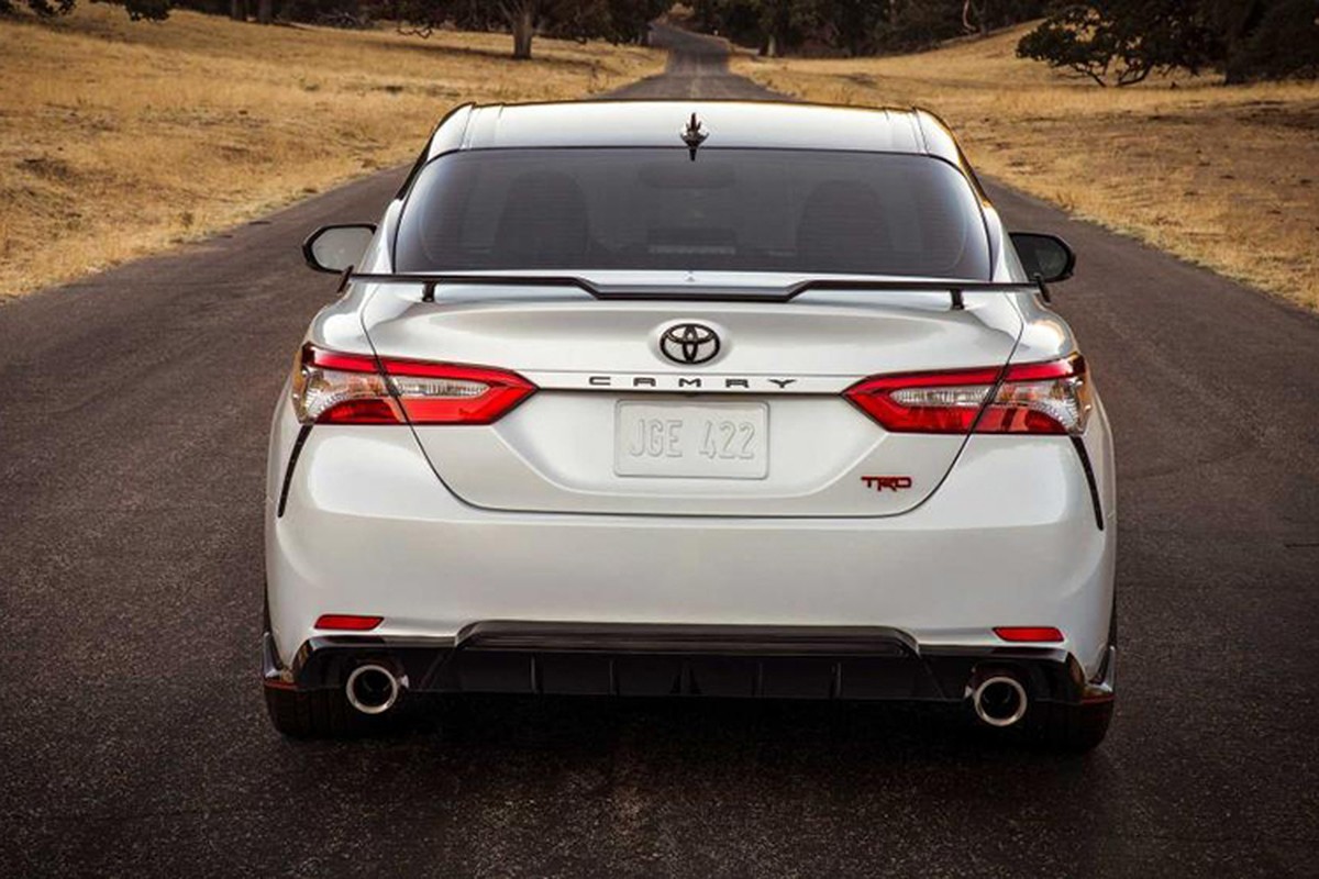 Chi tiet Toyota Camry va Avalon TRD phien ban 2019-Hinh-6