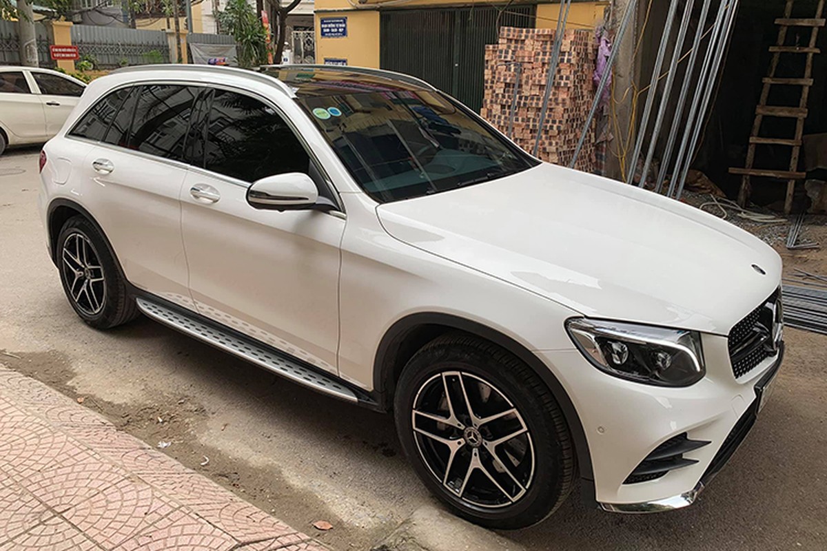 Hong Dang ban SUV hang sang Mercedes GLC 300 gia 2,1 ty-Hinh-8