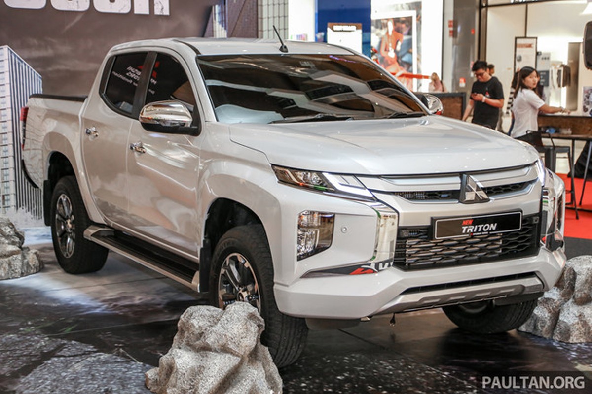 Mitsubishi Triton 2019 phien ban off-road gia 1,62 ty dong