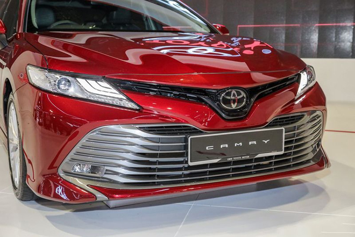 Can canh sedan Toyota Camry 2019 sap ve Viet Nam-Hinh-3