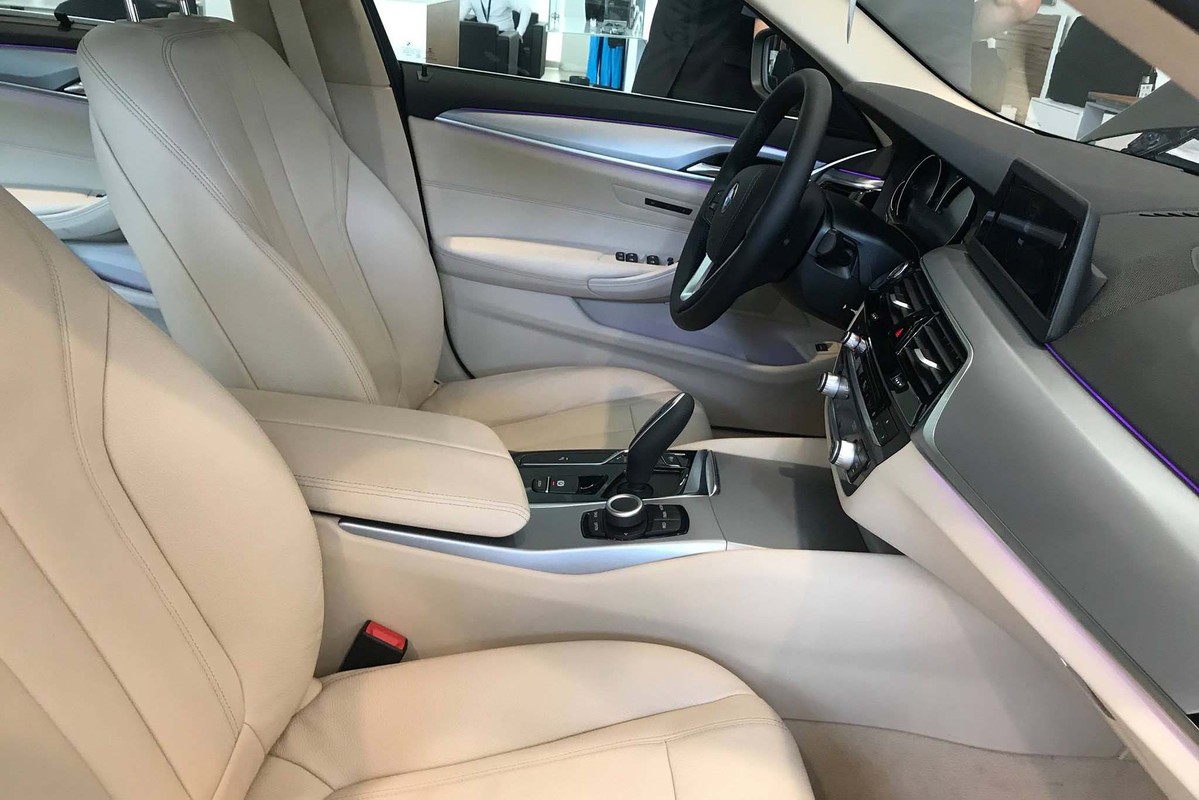 Can canh BMW 5-Series 2019 moi gia 2,4 ty tai Viet Nam-Hinh-10