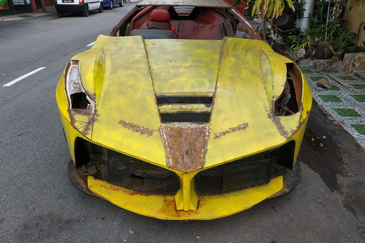 Dan choi Malaysia che sieu xe Ferrari LaFerrari tu sat vun-Hinh-2