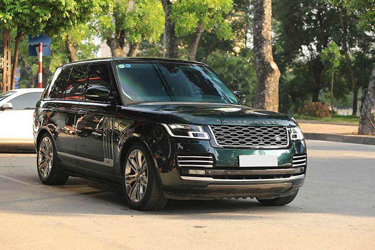 Range Rover HSE do SVAutobiography gia 4,45 ty o Ha Noi