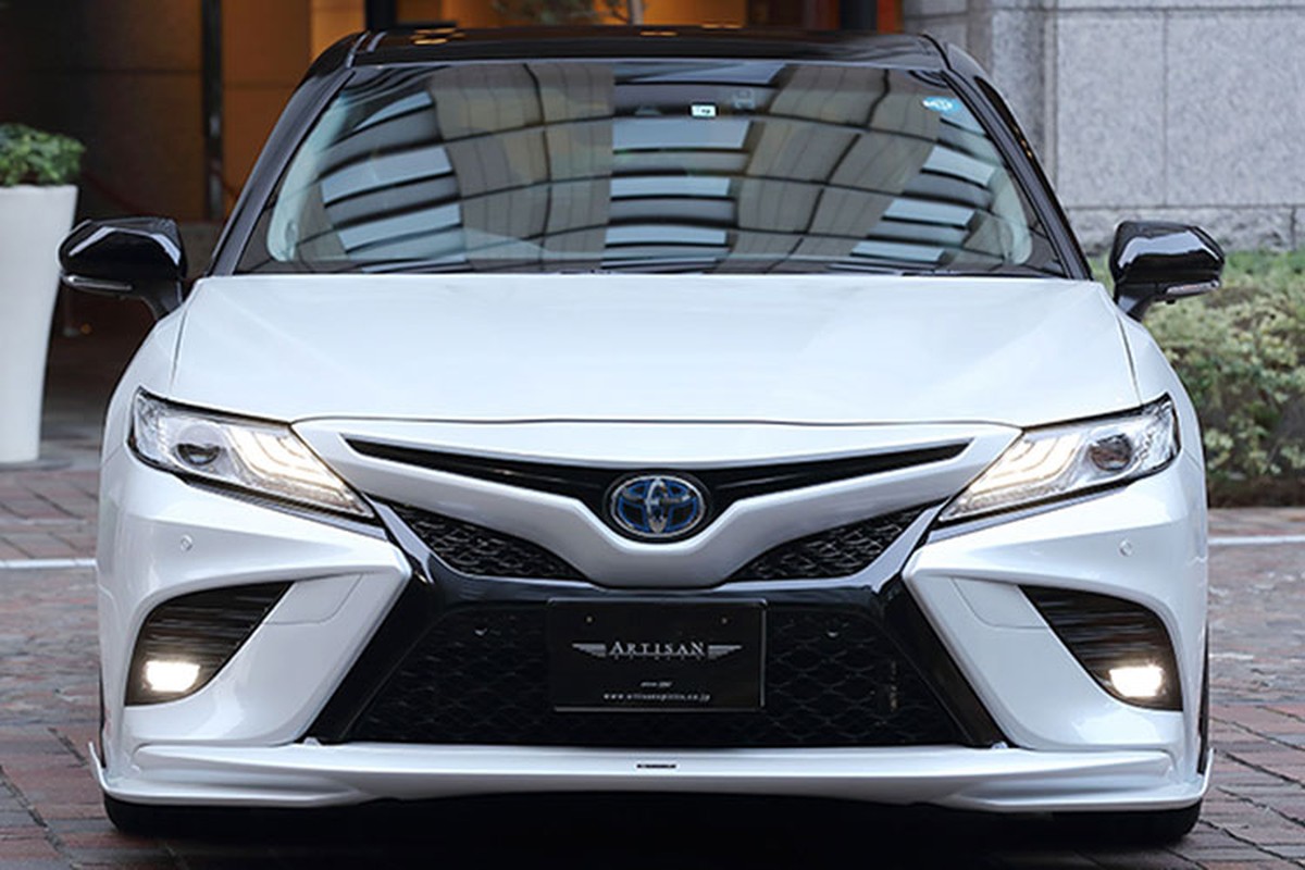 Toyota Camry 2019 dep long lanh voi goi do 60 trieu dong-Hinh-6