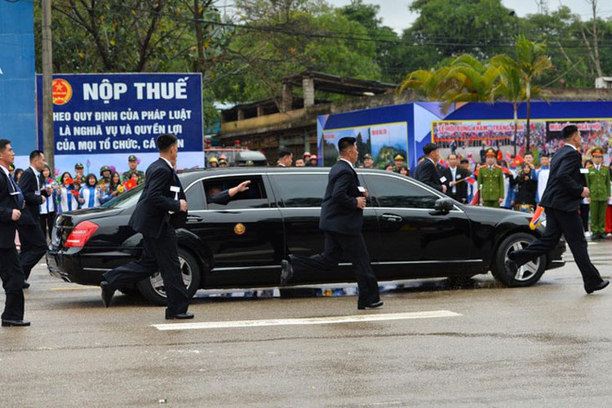 Mercedes-Benz S600 chong dan ho tong ong Kim Jong Un ve Ha Noi-Hinh-5