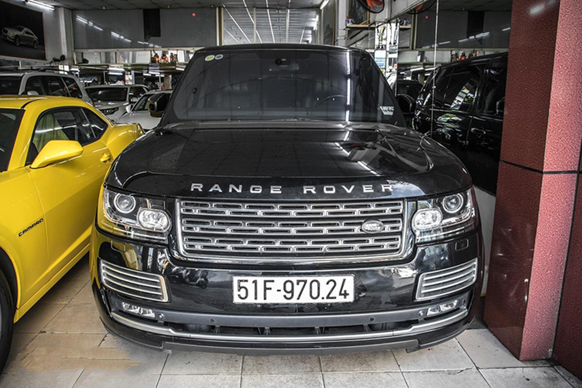 Minh Nhua ban Range Rover 