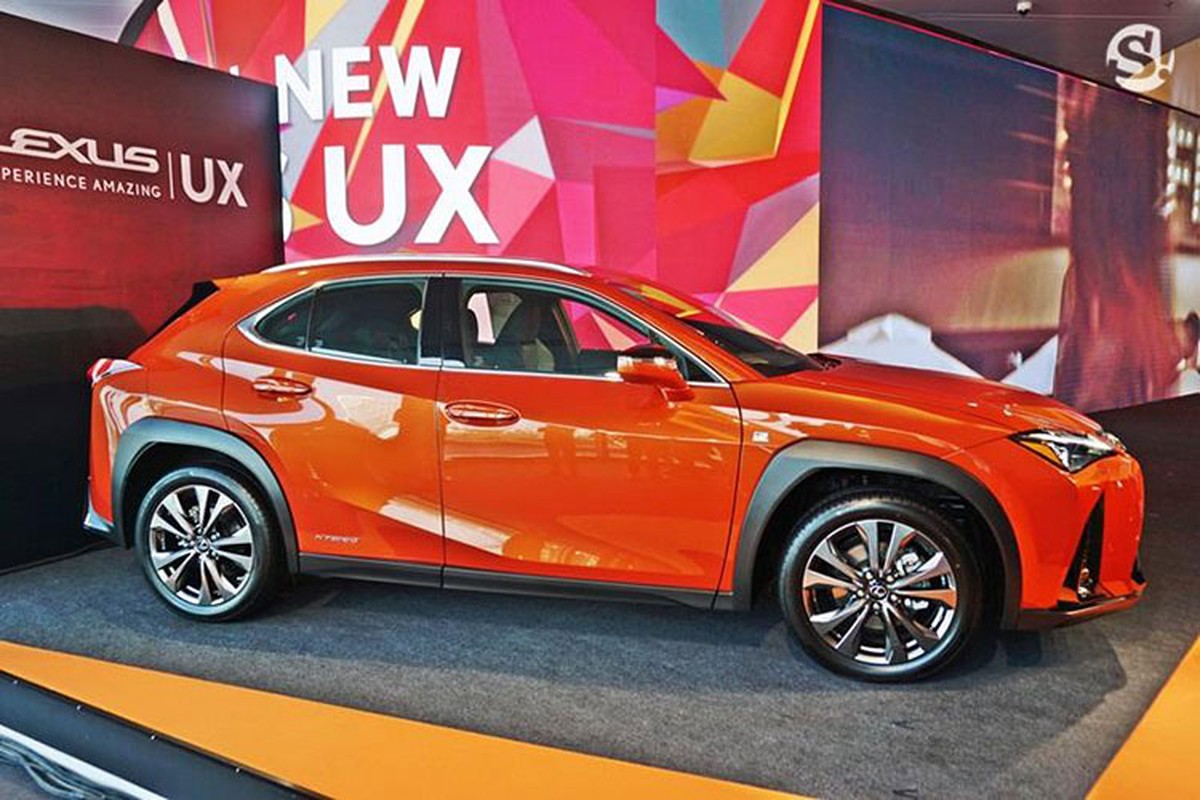 Lexus UX moi gia 1,8 ty “dau” Mercedes-Benz GLA-Hinh-2