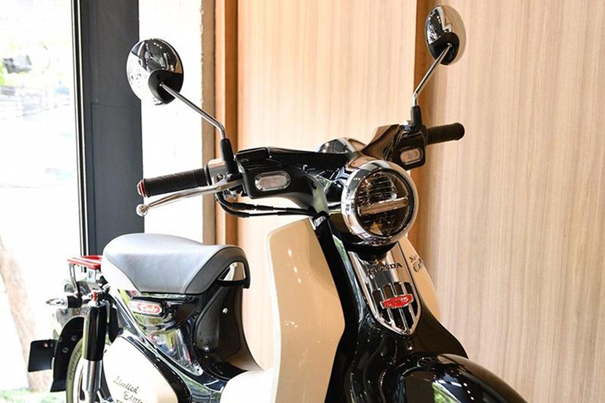 Ra mat Honda Cub C125 ban gioi han gia 73 trieu dong-Hinh-2