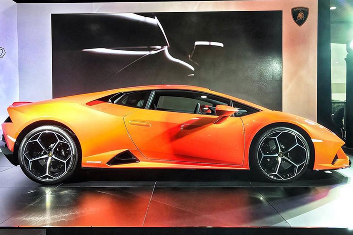 Sieu xe Lamborghini Huracan EVO 2020 ra mat tai Dong Nam A-Hinh-2