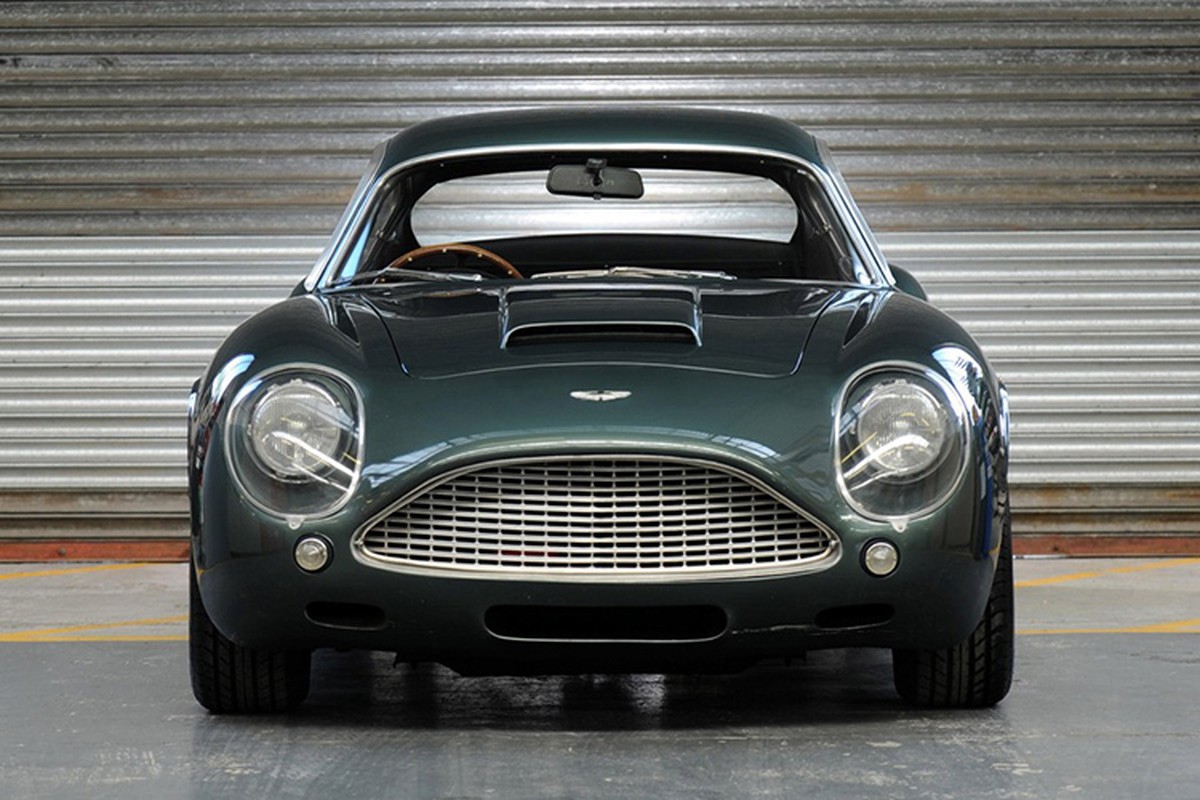 Aston Martin san xuat thu cong DB4 GT Zagato Continuation