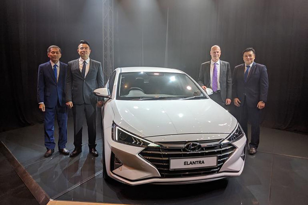 Hyundai Elantra 2019 614 trieu tai Malaysia, sap ve VN