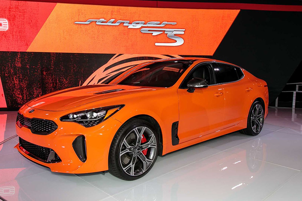 Kia Stinger GTS 2019 ban dac biet gia hon 1 ty dong