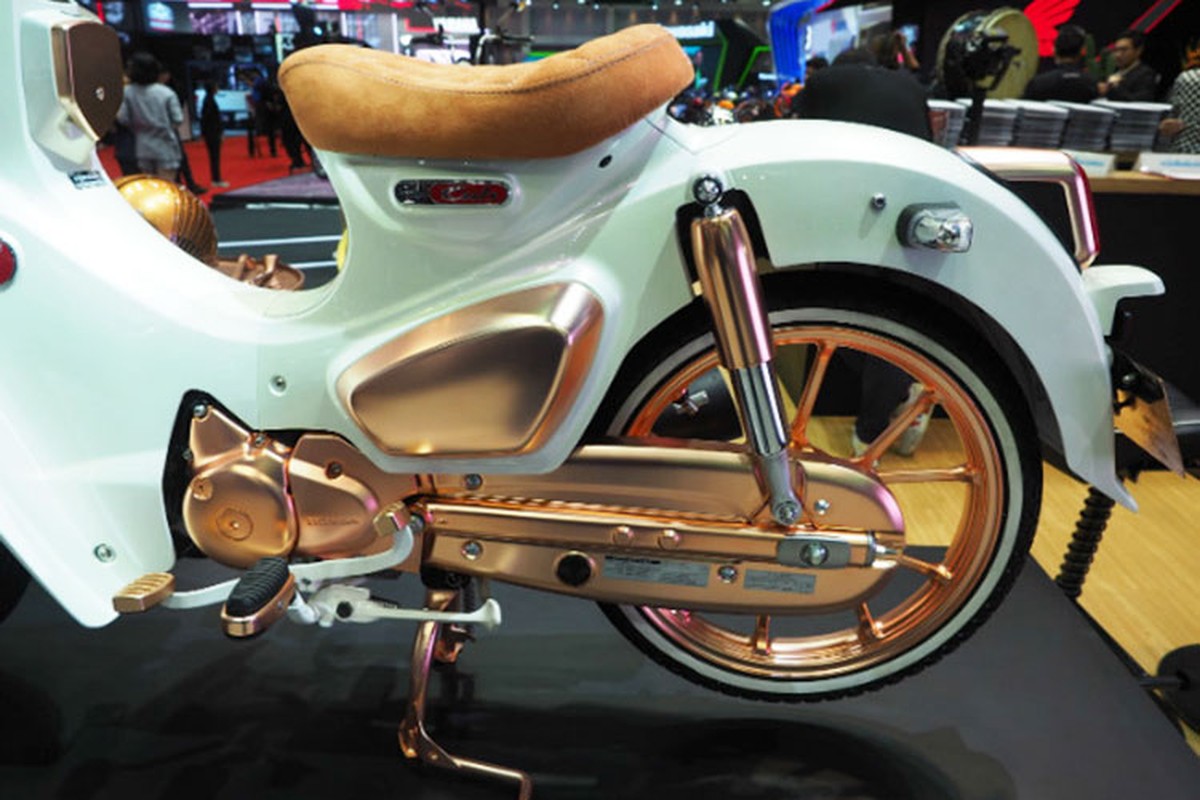 Honda Super Cub C125 ma vang 